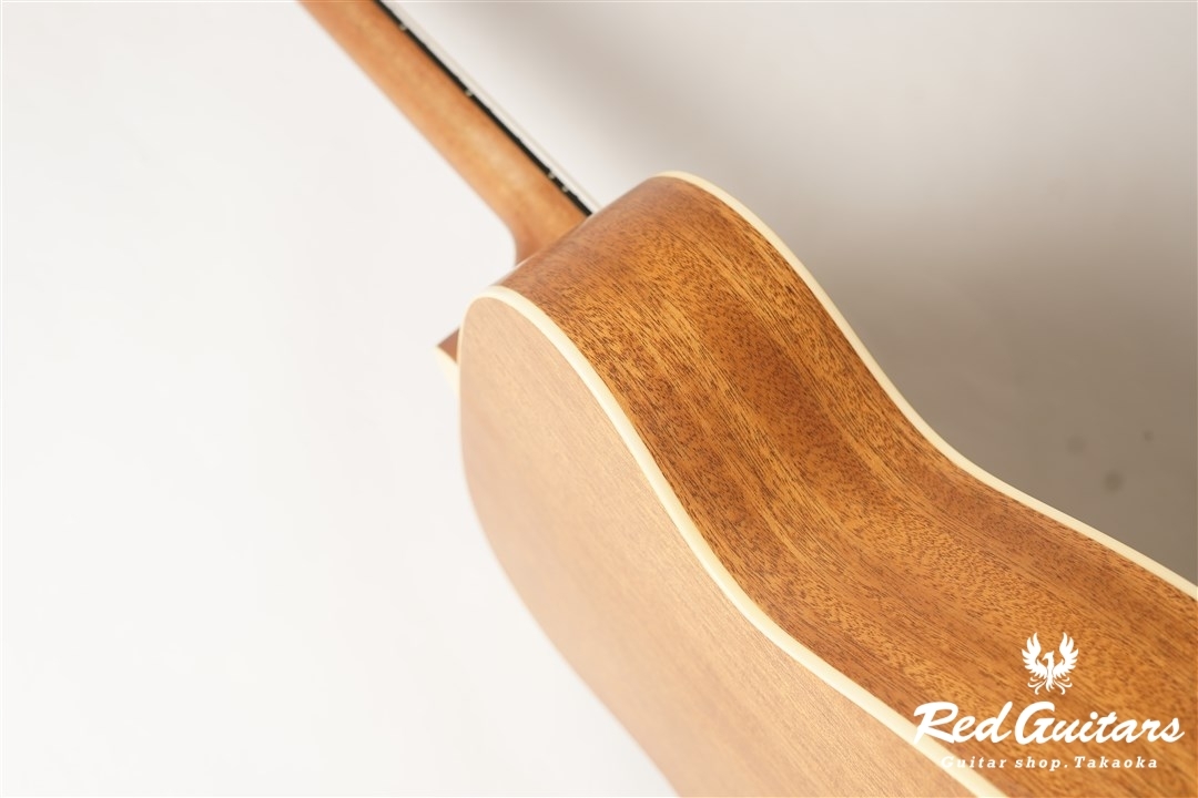 YAMAHA STORIA I | Red Guitars Online Store